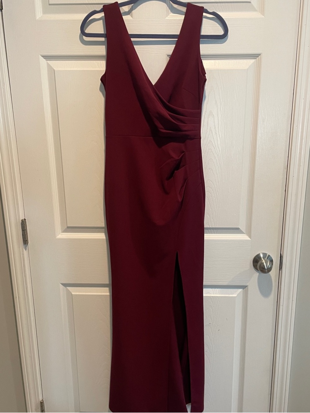 Elegant V-Neck Burgundy Midi Dress with Side Drape